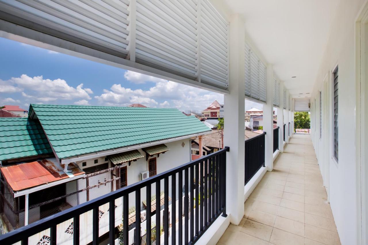 Oyo 3279 Joy Residence Samarinda Extérieur photo